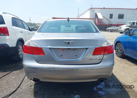 2010 Hyundai Genesis 4.6 from USA, damaged, VIN KMHGC4DF0AU070647